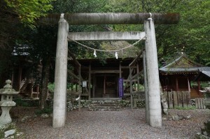 下阿田木神社